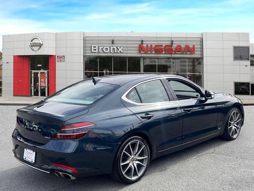 2023 Genesis G70 2.0T