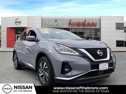 2022 Nissan Murano SL
