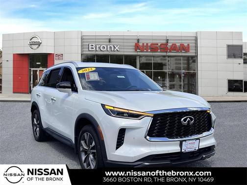 2022 INFINITI QX60 Luxe