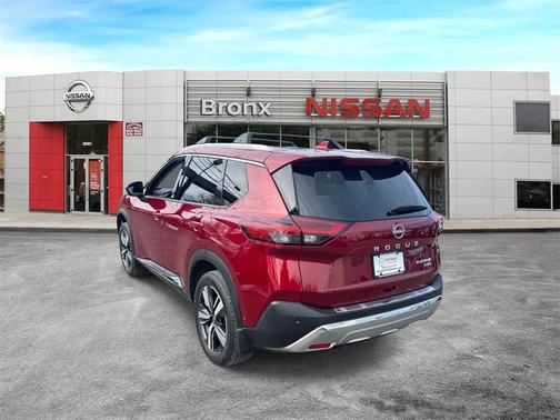 2022 Nissan Rogue Platinum