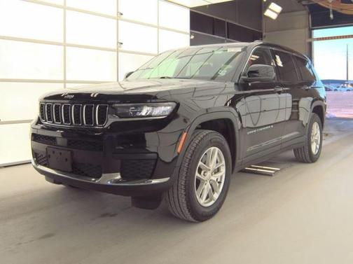 2022 Jeep Grand Cherokee L Laredo