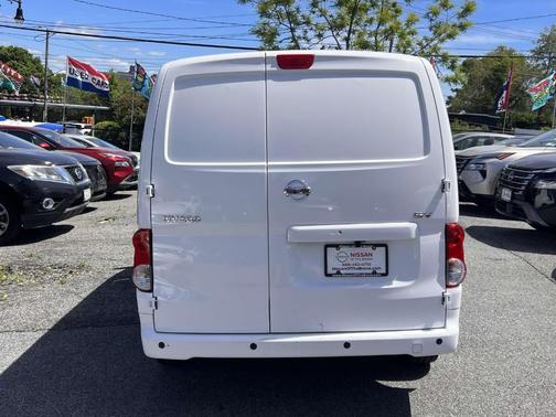2021 Nissan NV200 SV