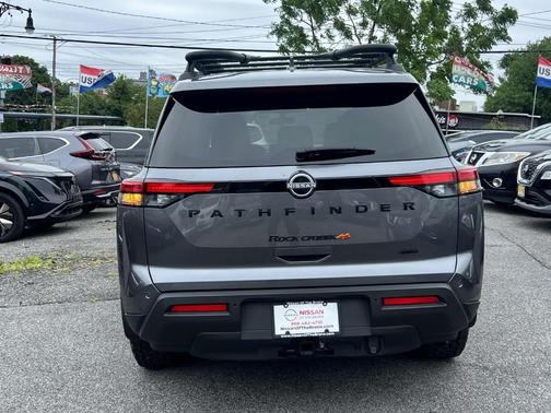 2023 Nissan Pathfinder Rock Creek