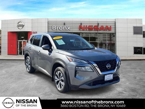 2022 Nissan Rogue SV