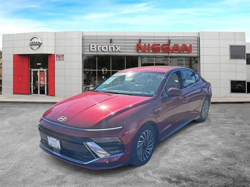 2024 Hyundai SONATA Hybrid SEL