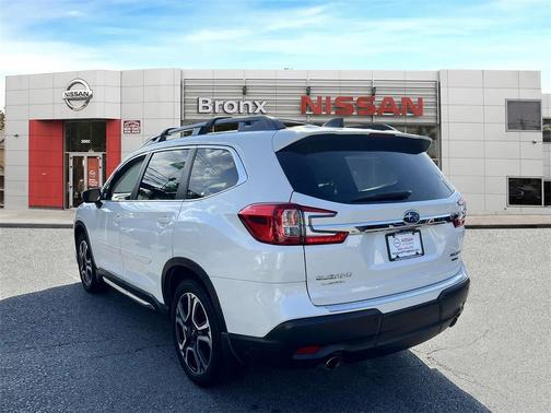 2023 Subaru Ascent Limited 8-Passenger