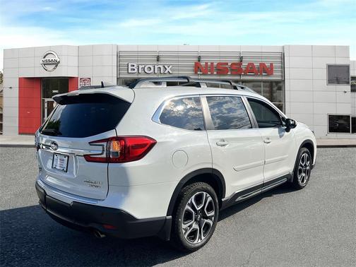 2023 Subaru Ascent Limited 8-Passenger