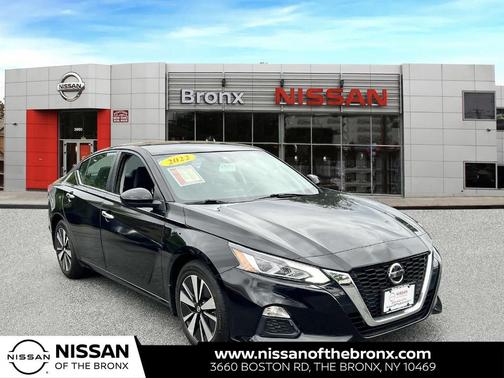 2022 Nissan Altima 2.5 SV