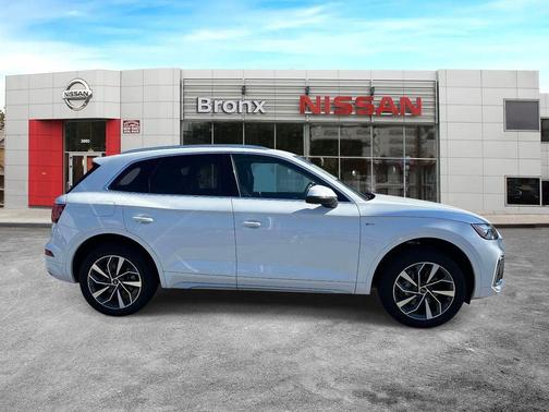 2023 Audi Q5 45 S line quattro Premium