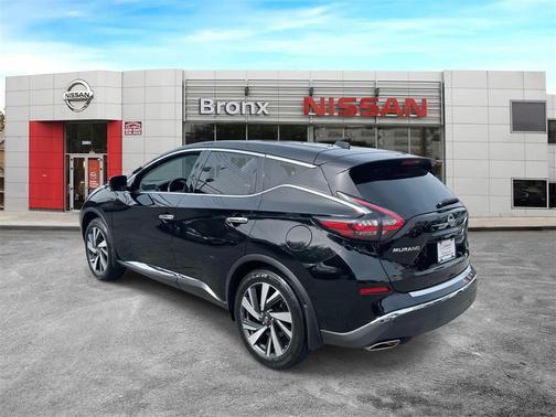 2023 Nissan Murano SL