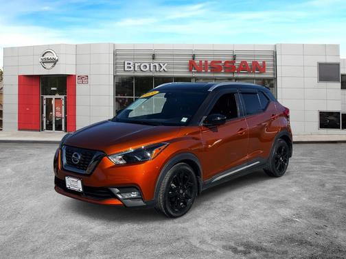 2020 Nissan Kicks SR