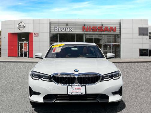 2022 BMW 330 i xDrive