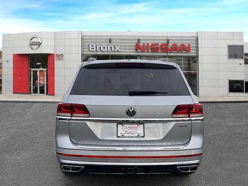 2021 Volkswagen Atlas 3.6 V6 SE w/ Technology R-Line