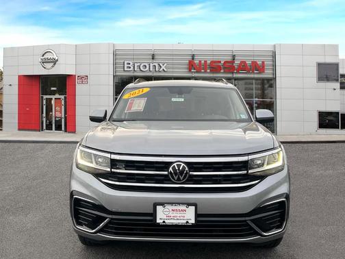 2021 Volkswagen Atlas 3.6 V6 SE w/ Technology R-Line