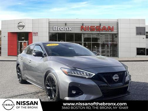 2023 Nissan Maxima SR