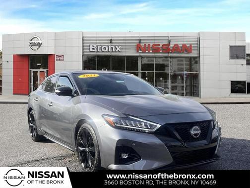 2023 Nissan Maxima SR