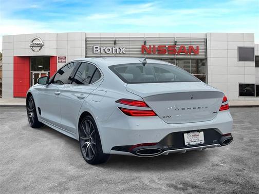 2025 Genesis G70 2.5T