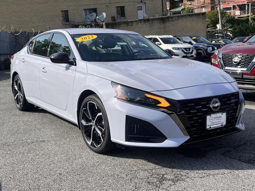 2023 Nissan Altima 2.5 SR