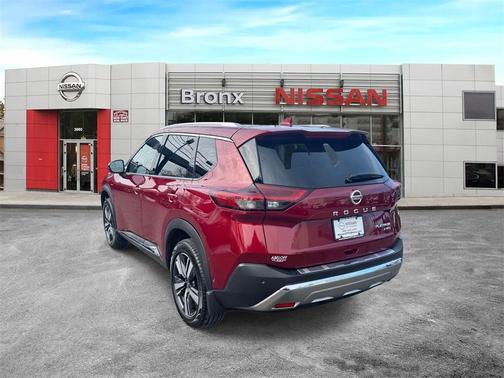 2021 Nissan Rogue Platinum