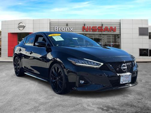 2023 Nissan Maxima SR