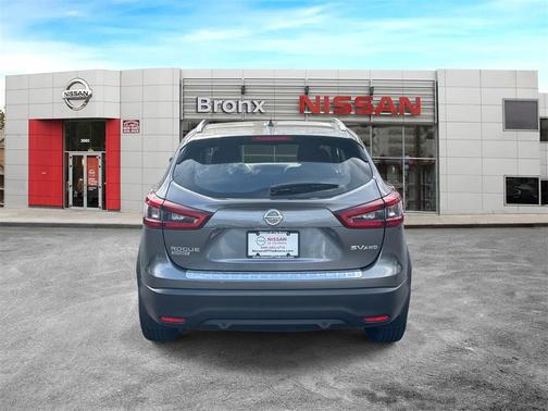 2020 Nissan Rogue Sport SV
