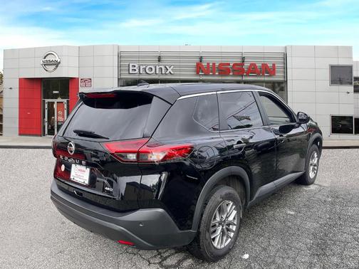 2021 Nissan Rogue S