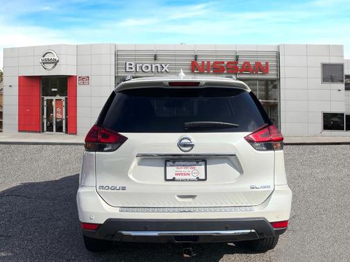 2020 Nissan Rogue SL