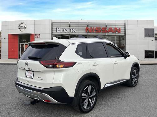 2022 Nissan Rogue Platinum