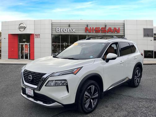 2022 Nissan Rogue Platinum