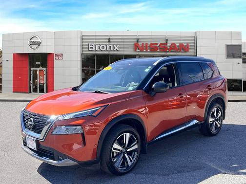 2022 Nissan Rogue SL