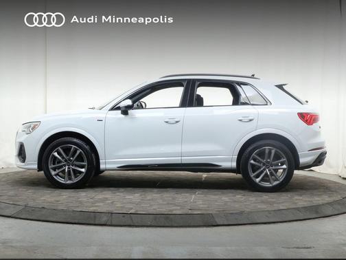 Glacier White Metallic 2023 Audi Q3 45 S line Premium Plus
