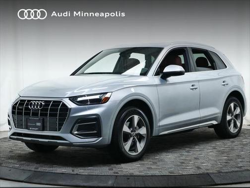 2022 Audi Q5 40 Premium Plus