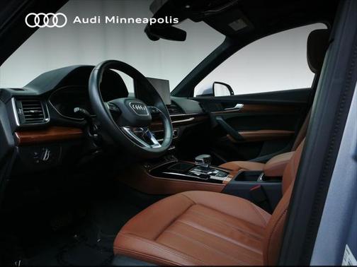 2022 Audi Q5 40 Premium Plus