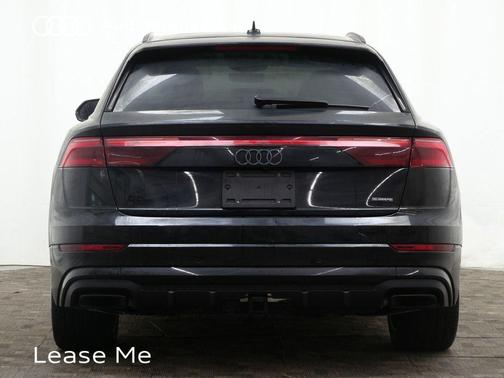 2025 Audi Q8 55 Premium Plus