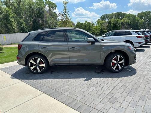2024 Audi Q5 45 S line Premium Plus