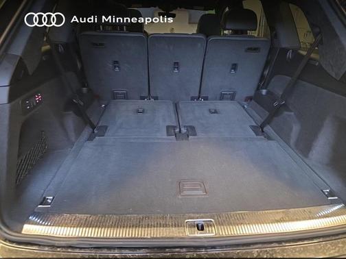 Mythos Black Metallic 2023 Audi Q7 55 Prestige