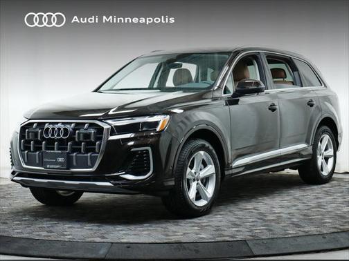 2025 Audi Q7 45 Premium