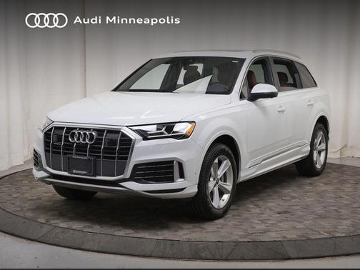 Carrara White 2023 Audi Q7 45 Premium