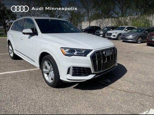 Carrara White 2023 Audi Q7 45 Premium