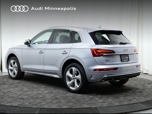 2025 Audi Q5 45 S line Premium Plus