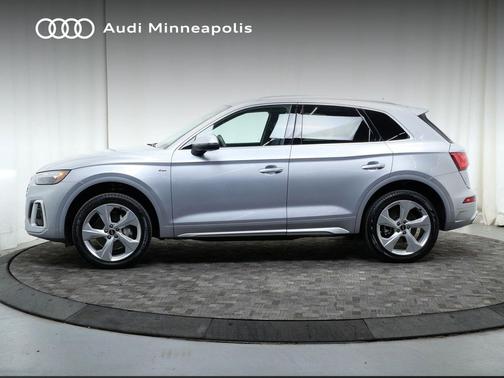 2025 Audi Q5 45 S line Premium Plus