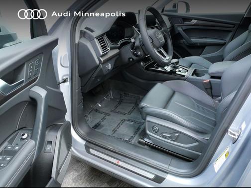 2025 Audi Q5 45 S line Premium Plus