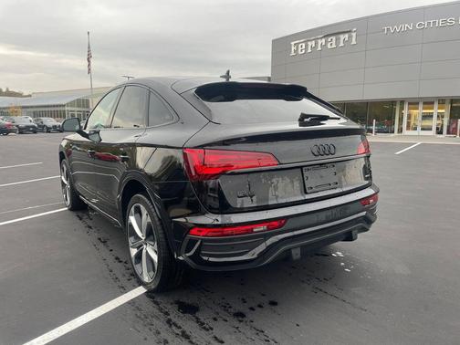 2023 Audi Q5 45 S line Premium Plus