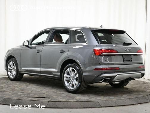 2025 Audi Q7 45 Premium Plus