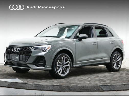 2025 Audi Q3 Premium 45 TFSI S line quattro Tiptronic