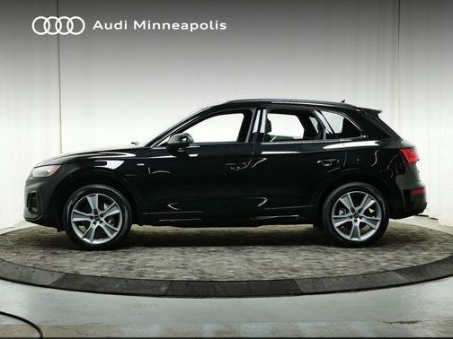 2025 Audi Q5 45 S line Premium