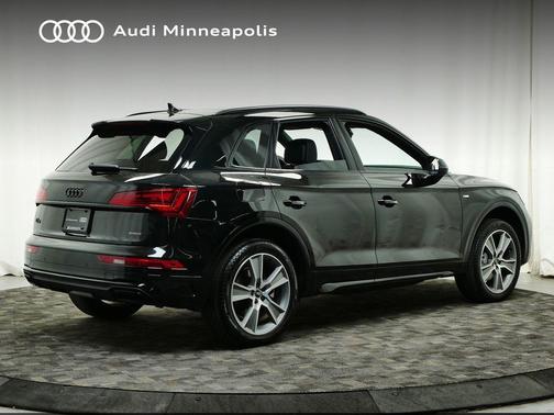 2025 Audi Q5 45 S line Premium