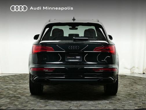 2025 Audi Q5 45 S line Premium