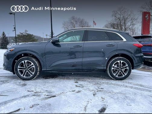 2025 Audi Q5 Premium Plus TFSI quattro S tronic