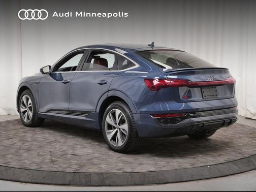 Plasma Blue Metallic 2024 Audi Q8 e-tron Prestige